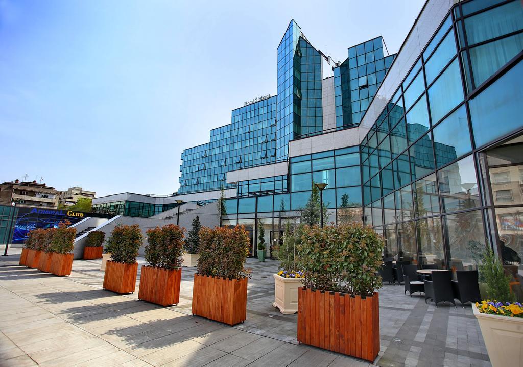 A Hoteli - Hotel Sloboda ชาบาซ ภายนอก รูปภาพ