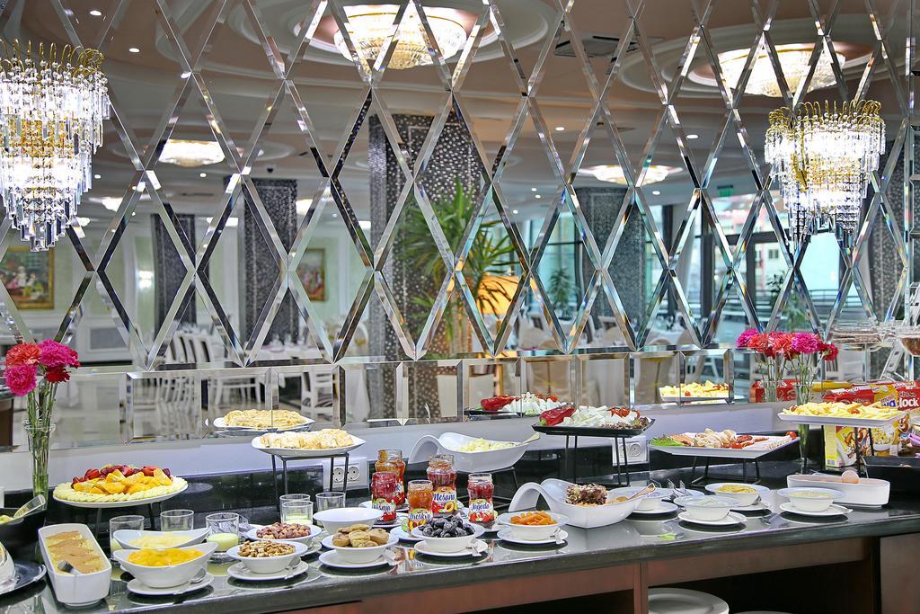 A Hoteli - Hotel Sloboda ชาบาซ ภายนอก รูปภาพ